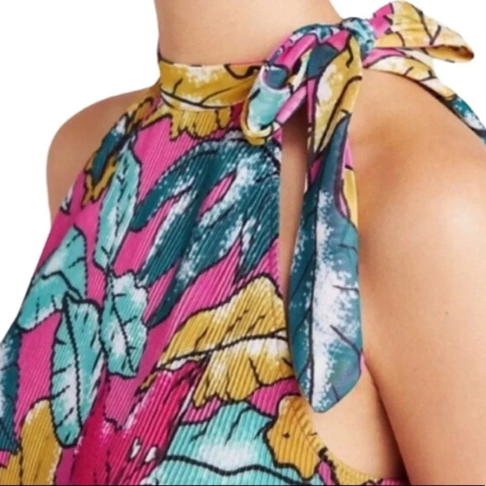 NWOT Anthropologie Maeve Glocester Floral Halter Top
Size Medium - Picture 5 of 9